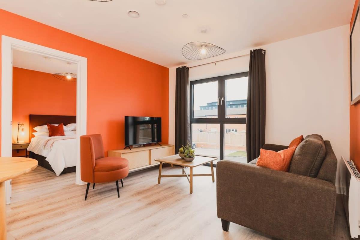 Stayzeni, Hardwick House 2 Bed * Derby