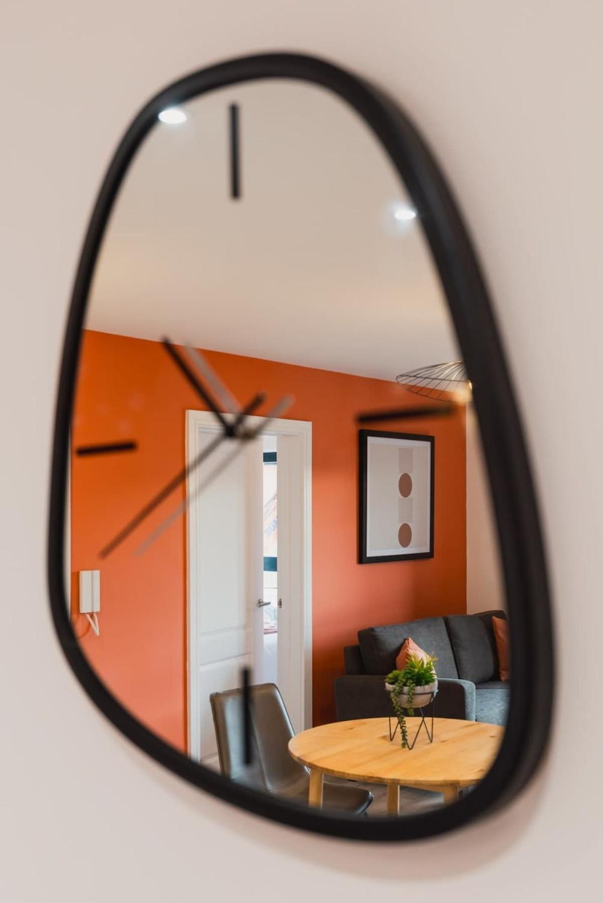 Stayzeni, Hardwick House 2 Bed Derby